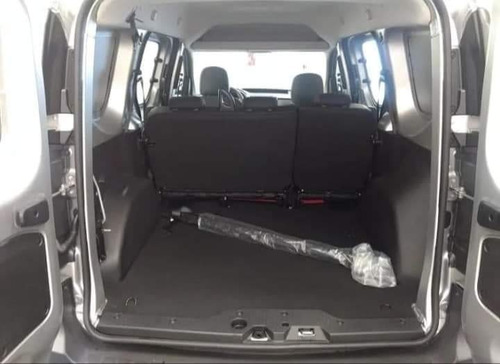 Imagen 14 de 15 de Renault Kangoo Furgon Confort 5 Asientos 1.6 0km 2022 #ev