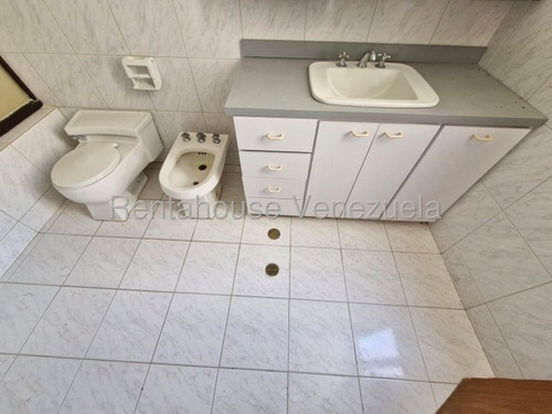 Paseo Vip Vende Espacioso Penthouse Ubc Alto Hatillo