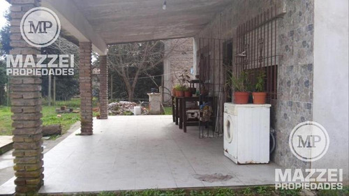 Imagen 2 de 4 de Casa Quinta De 160 M2 Con Pileta