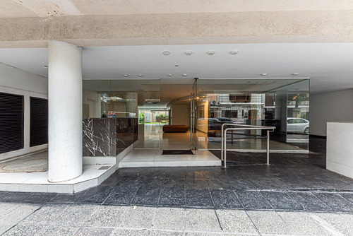 Monoambiente Con Cochera Y Amenities En Recoleta