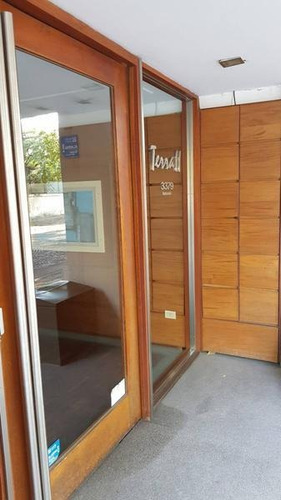 Imagen 3 de 26 de Impecable Piso Exclusivo - 2 Dormitorios - Frente A Club Plaza Yewell