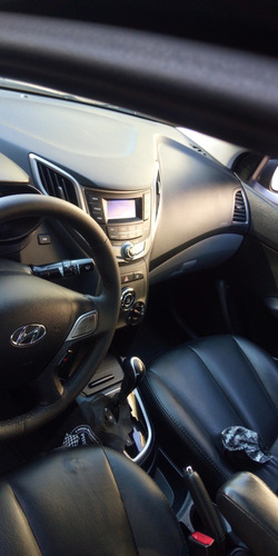 Imagem 6 de 8 de Hyundai Hb20s Automatic