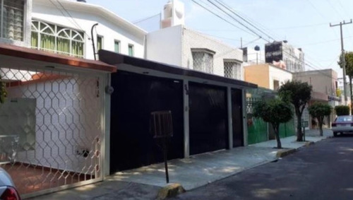 Casa En Venta En Coyoacan Ajrj