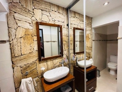 Imagen 8 de 15 de Casa En Venta En Grand Bourg