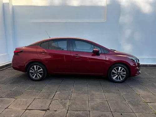 Nissan Versa Exclusive Aut