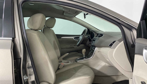 Imagen 11 de 15 de 114010 - Nissan Sentra 2015 Con Garantía