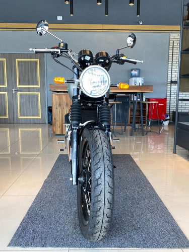 Imagen 8 de 13 de Royal Enfield Interceptor Downtown Drag 650
