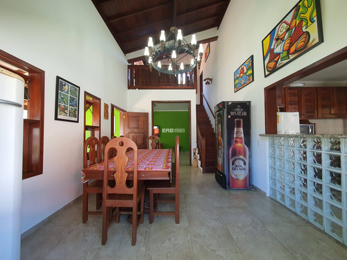 Imagem 7 de 30 de Casa Para 14 Pessoas Na Praia De Itamambuca - Ah09 - 34079299
