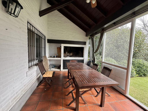 Casa En Venta 3 Dormitorios En Rosario- Fisherton