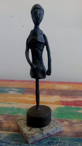 Escultura En Bronce  Hombre Verde  De Pablo Picasso