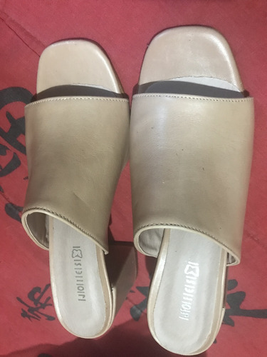 Sandalias Zuecos De Cuero Ultima Moda 