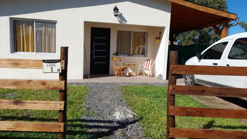 Casa En Venta - 2 Dormitorios 1 Baño 1 Cochera - 300mts2 - Terravista