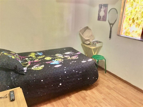 Casa En Venta De 6 Dorm. En La Reina