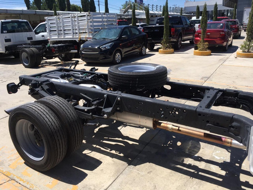 Imagen 5 de 10 de F-550 Ktp Xl 7.3l Gas At A/a 2022