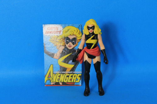 Carol Danvers Marvel Legends Hasbro/kenner 1
