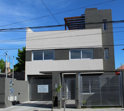 Duplex 3 Ambientes Con Cochera Castelar Cod4484