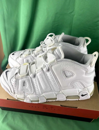 Nike Uptempo