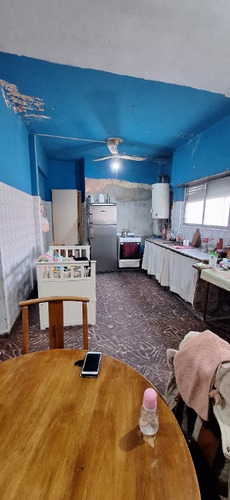 Local Con Vivienda En Venta En Valentin Alsina