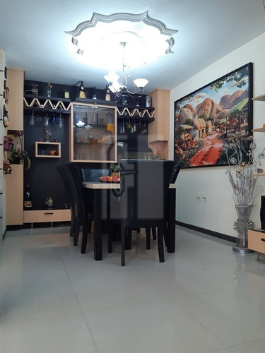 Imagen 8 de 14 de : En Venta Townhouse En El C.r. Villas El Ingenio