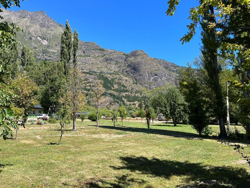 Complejo Turístico En El Hoyo Chubut