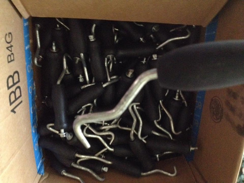Imagen 4 de 4 de Amarres O Atalazos Galvanizados Para Bolsas De Hielo