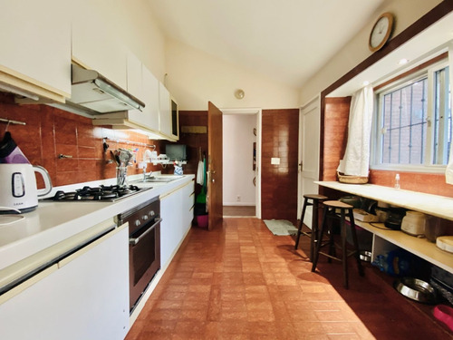Casa En Venta De 3 Dormitorios En Playa Mansa