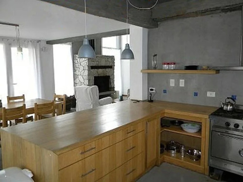 Imagen 8 de 20 de Casa Frente Al Mar En Gesell. Alquiler Venta