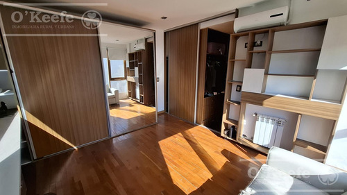 Imponente Casa En Venta De 5 Ambientes En Altos De Hudson Ii, Hudson, Berazategui