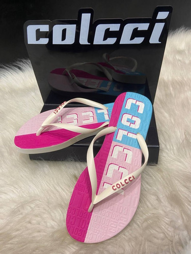 Chinelo Colcci Letreiro Rosa E Azul