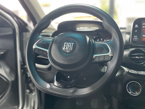 Fiat Cronos 1.3 Drive Flex 4p
