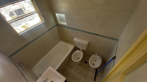 Departamento 2 Ambientes Con Balcon Terraza