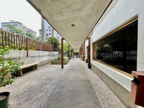 Imagen 2 de 18 de Apartamento En Venta, Amoblado, Equipado Y Con Pozo, Los Palos Grandes, Caracas, Código: Mm1 22-3631