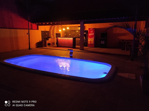 Imagem 6 de 12 de Casa Com Piscina Aluguel