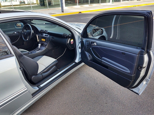 Imagen 17 de 23 de Mercedes Benz Clc 350 2010 V6 Sport Coupe At Abasto Motors
