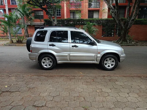 Chevrolet Grand Vitara 2.5 V6 Dohc