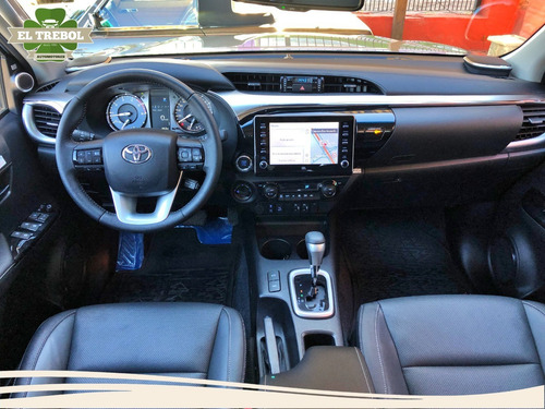 Imagen 7 de 12 de Toyota Hilux Srx 4x4 2.8 Tdi 6at 2022 0km