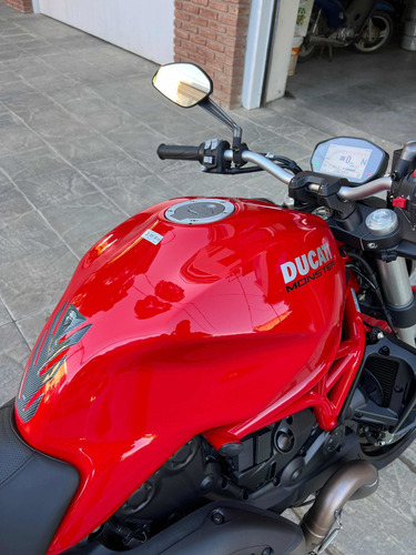 Imagen 3 de 11 de Ducati Monster 821