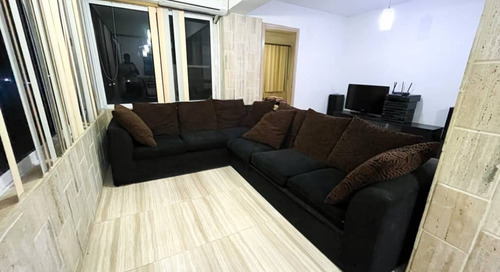 Se Alquila Lindo Apartamento En Tucacas En Conjunto Privado