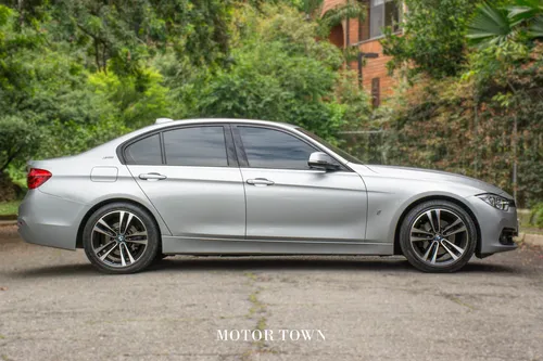 BMW Serie 3 2.0 330e F30 Lci Iperformance