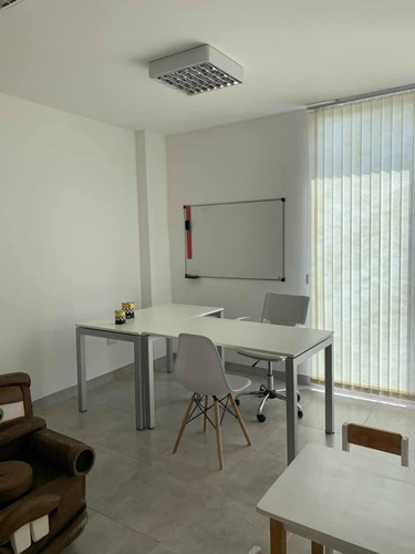 Oficinas En Venta Banfield Centro Impecable! Oportunidad