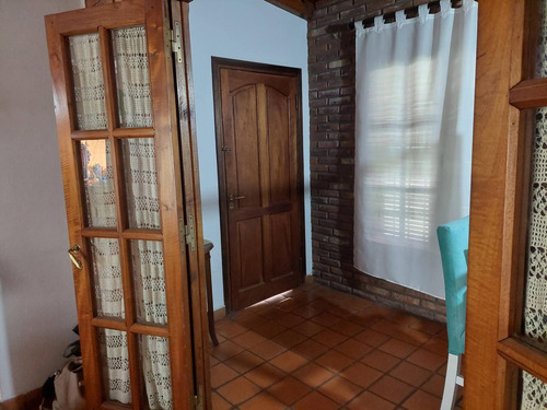 Venta Casa 5 Ambientes Centro De Lujan