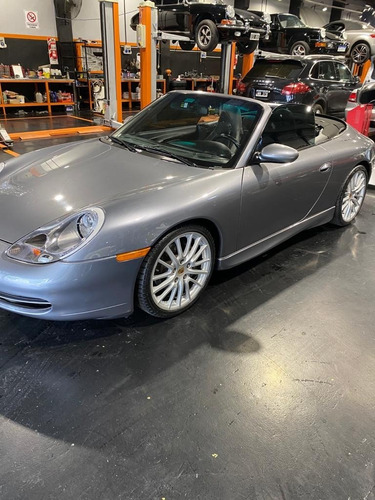 Porsche 911 Carrera 4