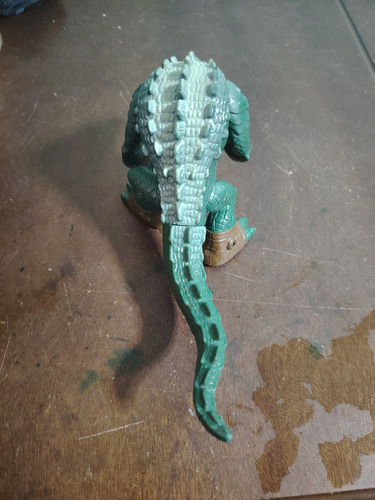 Figura De Acción Tmnt Playmatesteenage Leatherhead (Usado)
