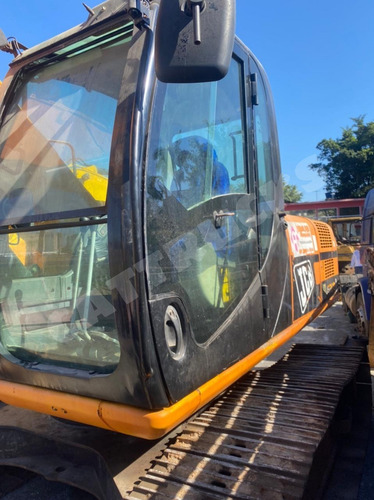 Imagem 3 de 4 de Escavadeira Hidráulica Jcb Js-200 Ano 2010