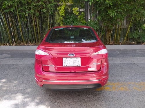 Imagen 6 de 14 de Ford Fiesta 2017 1.6 Titanium Sedan At