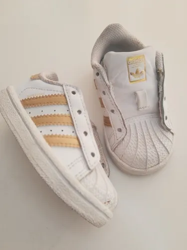 Adidas Superstar Nena Talle 34 | MercadoLibre 📦 تمارين اليدين Adidas Superstar Nena Talle 34 | MercadoLibre 📦 تمارين اليدين