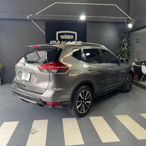 Nissan X-Trail 2.5 Exclusive