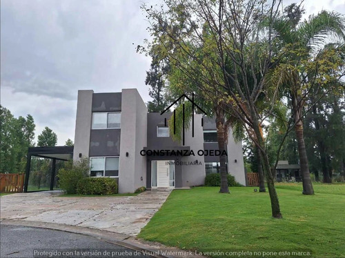 Casa En Venta En Weston