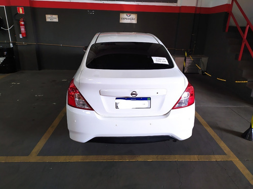 Imagem 4 de 13 de Nissan Versa 2019