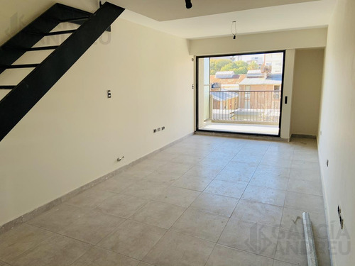 Duplex 2 Dorm Castellanos Al 400- Echesortu